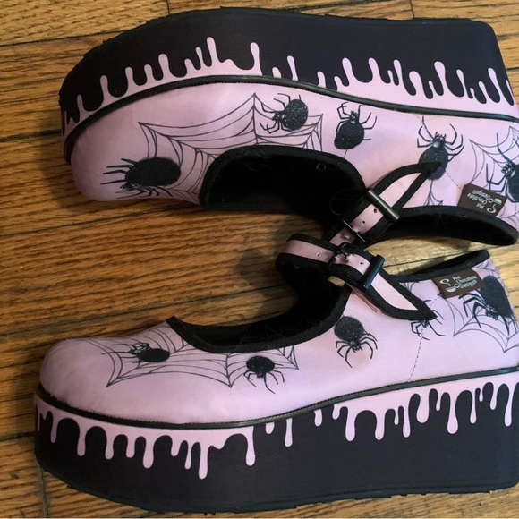 Custom Hot Chocolate Design platforms - size 8 - Picture 4 of 6